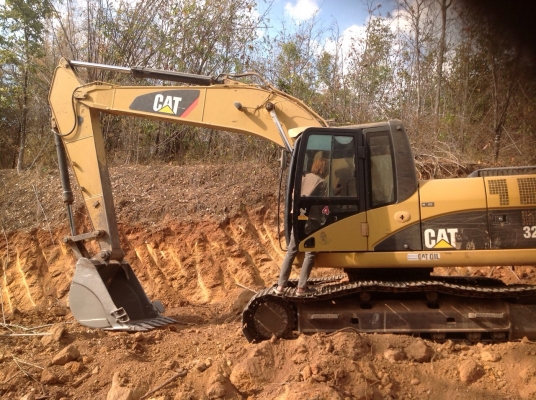 รถแบคโฮมือสอง CAT 320D สภาพรถเยี่ยม 090-268-2646 พร้อมจัด ไฟแนนซ์