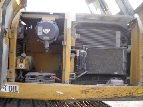 รถแบคโฮมือสอง CAT 320D สภาพรถเยี่ยม 090-268-2646 พร้อมจัด ไฟแนนซ์