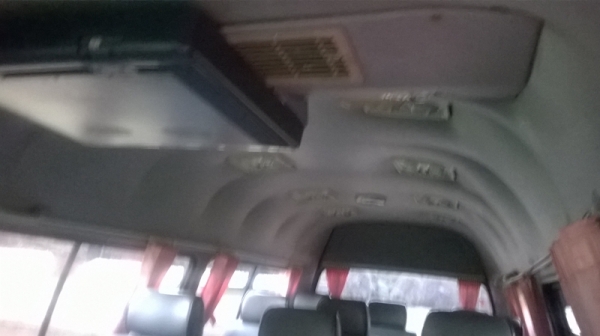 ให้ฟรี รถตู้หลังคาสูง ปี 1997 ช่วงยาว สวย สภาพดี ไม่ต้องซ่อมใด ๆ แล้ว