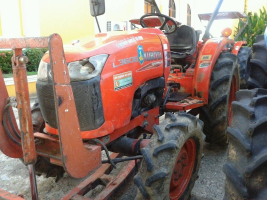 ขายรถไถ KUBOTA L3608 ดันหน้า ผาน4