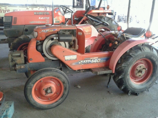 ขายรถไถ KUBOTA  KRT140 มีเพลา PTO พร้อมผาน3