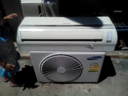 ขายเเอร์ 9000 BTU สภาพสวย ไม่มีรีโมทย์ 3900 บาท