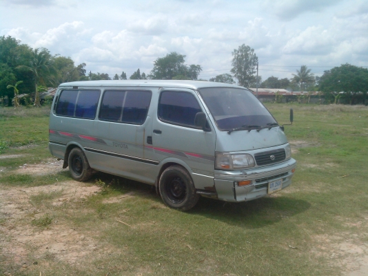 TOYOTA HIECH2.5 ปี39