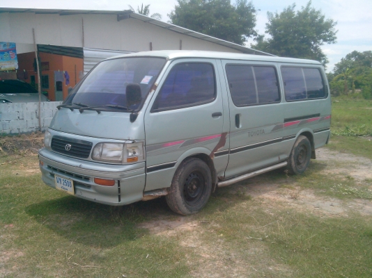TOYOTA HIECH2.5 ปี39