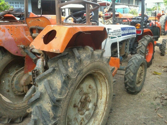 ขายรถไถ KUBOTA L2202DT 2เพลา 22แรง ขายรถไถ KUBOTA L2202DT 2เพลา 22แรง