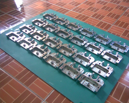 รับสร้างเครื่องจักรกล และ รับออกแบบเครื่องจักรกล ชนิดพิเศษ ตามสั่งทุกชนิด ติดต่อ หจก.อนุวงค์ เอ็นจิเนียริ่ง 083-9752712 รับสร้างเครื่องจักรกล และ รับออกแบบเครื่องจักรกล ชนิดพิเศษ ตามสั่งทุกชนิด ติดต่อ หจก.อนุวงค์ เอ็นจิเนียริ่ง 083-9752712