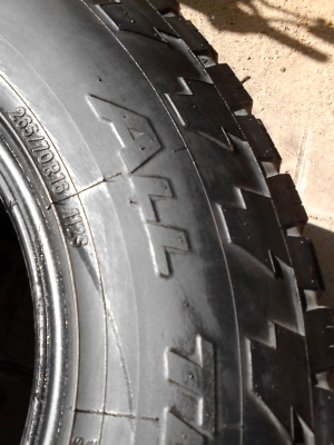 265/70R16 NITTO TERRA GRAPPLER ALL TERRAIN ยางใหญ่ เส้น 700 มี 2 เส้น TEL.081-427-3941 265/70R16 NITTO TERRA GRAPPLER ALL TERRAIN ยางใหญ่ เส้น 700 มี 2 เส้น TEL.081-427-3941