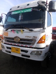 ขายรถบรรทุก10ล้อหัวลากHINO maca 320แรงถูก(เกียร์ธรรมดา)
