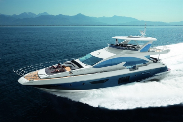 เรือ Azimut 80 สนใจติดต่อ 090-2681-669