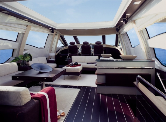 เรือ Azimut 86S สนใจติดต่อ 090-2681-669