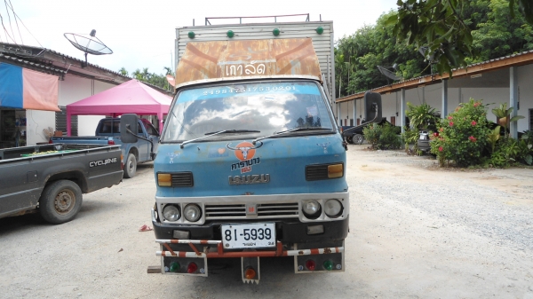 มาอีกแล้วครับของดีราคาถูกTL  เครื่อง 110 แรง 4 BE1  ลงเล่มเรียบร้อย คัชซีสวยๆเอกสารชุดโอนครบเครื่องดีครับพื้นหัวผุ ]ลดราคาครับ 140000