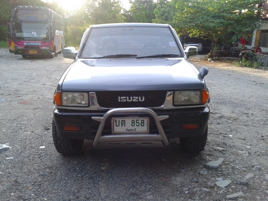 ประกาศขายรถกะบะแค็ปเดิมเดิม ยี่ห้ออีซูซุ มังกรโรดิโอ้ 4WD ราคาถูก