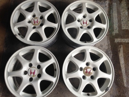 ***ขายล้อแท้ EK9 Type R ขอบ15'' 5*114***6000 ลดได้ครับ