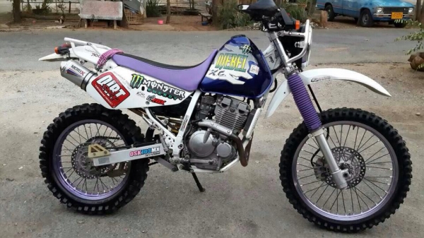 ลดราคาขายรถวิบาก Suzuki djebel xc 250 cc. ปี 97 สตาร์ท 2 ระบบ สภาพสวยพร้อมใช้งานครับ ราคา 52000