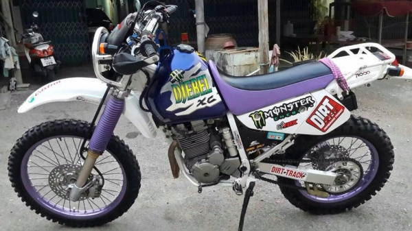 ลดราคาขายรถวิบาก Suzuki djebel xc 250 cc. ปี 97 สตาร์ท 2 ระบบ สภาพสวยพร้อมใช้งานครับ ราคา 52000