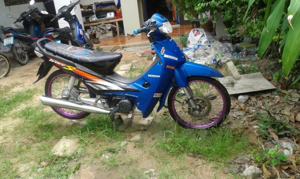 ขาย Wave100ปี47 เครื่องดี เอกสารครบ T.0851713153