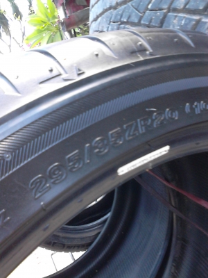 295/35R20 BRIDGESTONE OTENZA S001  มี 2 เส้น TEL.081-427-3941
