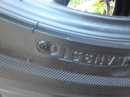 295/35R20 BRIDGESTONE OTENZA S001  มี 2 เส้น TEL.081-427-3941