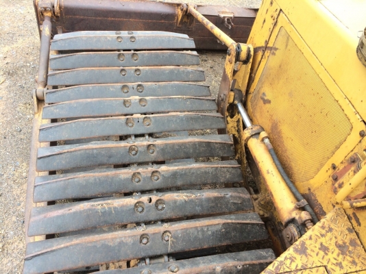 ขายด่วนCAT D3B แทรค1เมตร รถนอกใช้งานน้อย เอกสารใบแจ้งจำหน่าย ขายด่วนCAT D3B แทรค1เมตร รถนอกใช้งานน้อย เอกสารใบแจ้งจำหน่าย