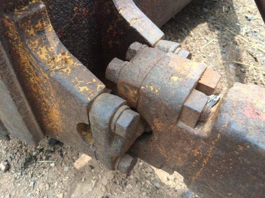 ขายด่วนCAT D3B แทรค1เมตร รถนอกใช้งานน้อย เอกสารใบแจ้งจำหน่าย ขายด่วนCAT D3B แทรค1เมตร รถนอกใช้งานน้อย เอกสารใบแจ้งจำหน่าย