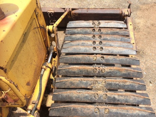 ขายด่วนCAT D3B แทรค1เมตร รถนอกใช้งานน้อย เอกสารใบแจ้งจำหน่าย ขายด่วนCAT D3B แทรค1เมตร รถนอกใช้งานน้อย เอกสารใบแจ้งจำหน่าย