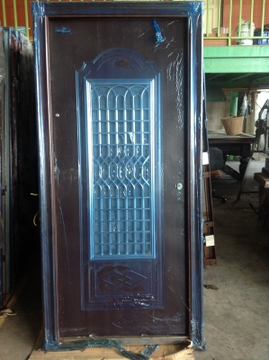 บานประตูพร้อมวงกบ เหล็ก