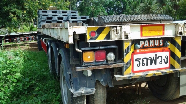 ขายรถสิบล้อหัวลากพร้อมหาง HINO เครื่อง 320 แรง ปี 51 หางอู่พนัส 3 เพลา ยาว 12.50 เมตร