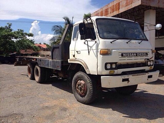 ขายรถสิบล้อเทเลอร์ Nissan CW41 เครื่อง PD6T - 230 แรง turbo 2 ทะเบียนพร้อมเพลา สโลด์ปลายเกียร์