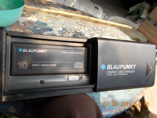 ขายตู้ซีดี blaupunkt