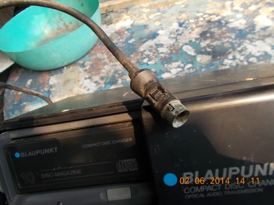 ขายตู้ซีดี blaupunkt