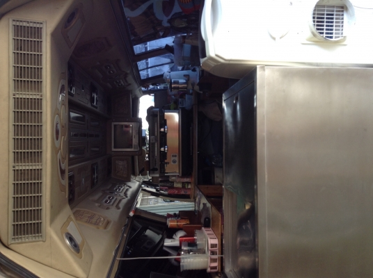 ขายรถตู้ไว้ขายของครับ