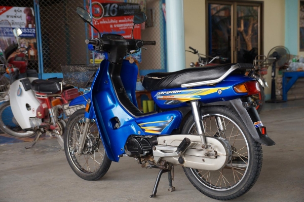 ขาย ดรีม สอง เดิม เดิม สวยสวย สีใหม่เครื่องดี มาก ๆ ทะเบียนพร้อมโอน แจ้งหยุดไว้ รถพร้อมใช้ ระบบไฟติดครบ ขาย ดรีม สอง เดิม เดิม สวยสวย สีใหม่เครื่องดี มาก ๆ ทะเบียนพร้อมโอน แจ้งหยุดไว้ รถพร้อมใช้ ระบบไฟติดครบ