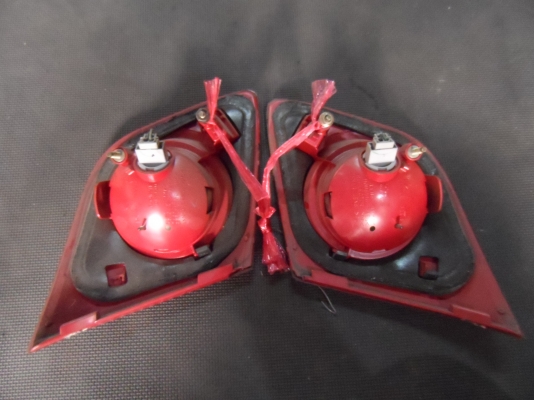 ขาย ทับทิมฝาท้าย Mazda 3 ขาย ทับทิมฝาท้าย Mazda 3