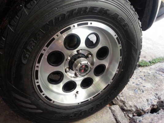 ขายล้อหยดน้ำ 6 รู พร้อมยาง