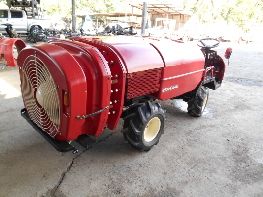 รถพ่นยา SPEED SPRAYGR MARUYAMA SSA-540 4wd พร้อมใช้งาน รถพ่นยา SPEED SPRAYGR MARUYAMA SSA-540 4wd พร้อมใช้งาน