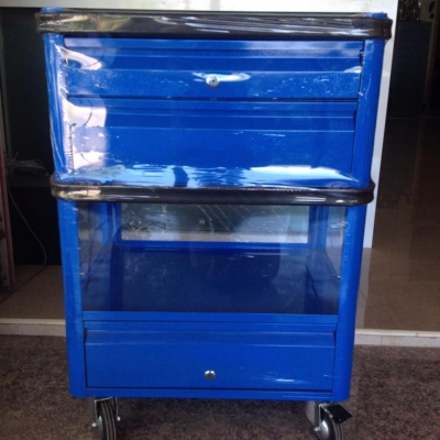 ตู้เครื่องมือช่าง สีน้ำเงิน 3 ลิ้นชัก มีกุญแจล็อก ใช้เก็บเครื่องมือต่างๆ