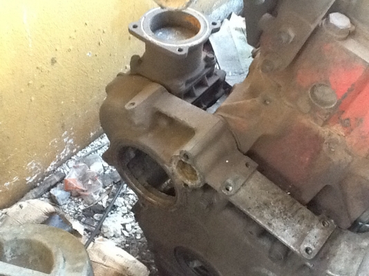 ขายครับเครื่องEK100 มี2เครื่องครับเครื่องหนึ่งติดง่ายอุปกรณ์ครบอีกเครื่องข้อขาดด้านหน้าสตาทติดอุปกรณ์ไม่ครบขายรวมกันราคา95000ครับ