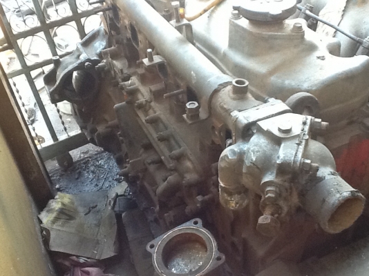 ขายครับเครื่องEK100 มี2เครื่องครับเครื่องหนึ่งติดง่ายอุปกรณ์ครบอีกเครื่องข้อขาดด้านหน้าสตาทติดอุปกรณ์ไม่ครบขายรวมกันราคา95000ครับ