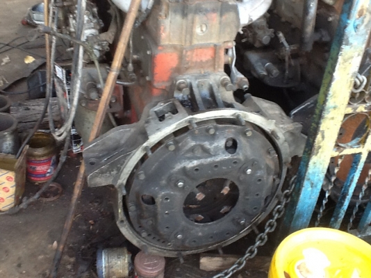 ขายครับเครื่องEK100 มี2เครื่องครับเครื่องหนึ่งติดง่ายอุปกรณ์ครบอีกเครื่องข้อขาดด้านหน้าสตาทติดอุปกรณ์ไม่ครบขายรวมกันราคา95000ครับ