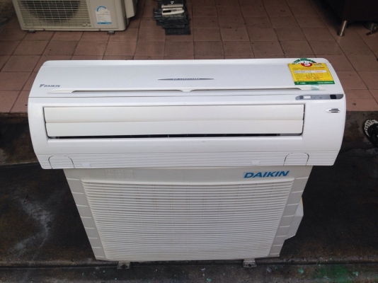 **** ขายแอร์ DAIKIN 9000 BTU สภาพสวย ****