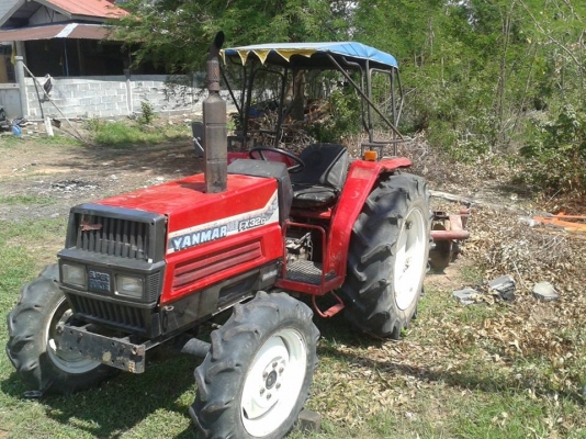 รถไถ่ยันมาร์สวยพร้อมใช้สนไจโทรมา