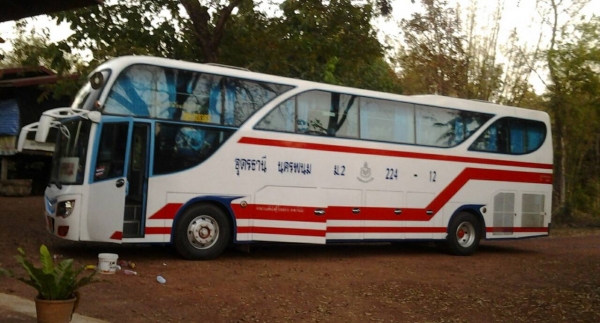 ขายรถปรับอากาศ VIP ชั้นครึ่ง มีห้องน้ำ สภาพดี ขายรถปรับอากาศ VIP ชั้นครึ่ง มีห้องน้ำ สภาพดี