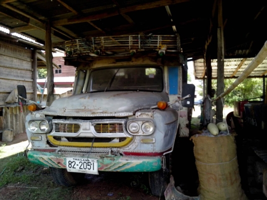 **600,000 บ.ต่อรอง**ขายแพ็คคู่ แบคโฮ+เทเลอร์ แบคโฮ KOMATSU PC100-3 เครื่องไม่เดิม ISUZU 6BB1 145แรง เครื่องดีแน่นดี แรงอึด ประหยัดน้ำมัน ปั้มเดิมดีแรงดี บูมอาร์มมีปะ(ตามรูป) เอวดีแน่นดี ช่วงล่างโซ่ ใบแทร็ก โรลเลอร์ เฟรม โดยรวม70\% บอดี้ดี สีสันโอเค หัวเก๋ง