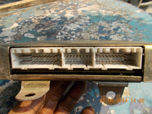 ขายกล่อง ecu 4g93 โบ ขายกล่อง ecu 4g93 โบ