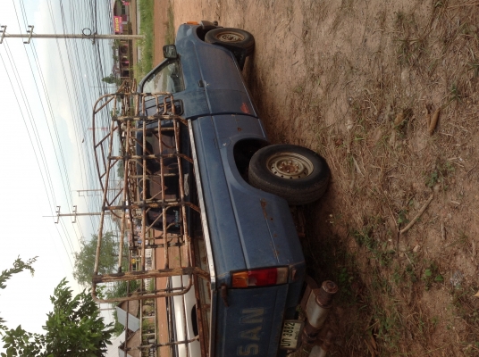 ขายNissan big m แคปเล็ก เครื่องฝาแดง