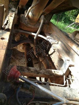 รถบรรทุก 10 ล้อดั้มพ์ ISUZU FXZ 240 (นางฟ้า)