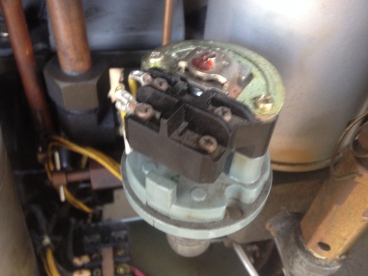 ปั๊มลมสกรู ปั๊มลมเก่าญี่ปุ่น MITSUI SEIKI- ปั๊มลมสกรู ปั๊มลมเก่าญี่ปุ่น MITSUI SEIKI-