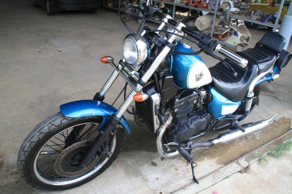 ขาย Vulcan en400 สรรพสามิตแท้ เครื่องดี สภาพสวย กำตังขับกลับได้เลย 49000