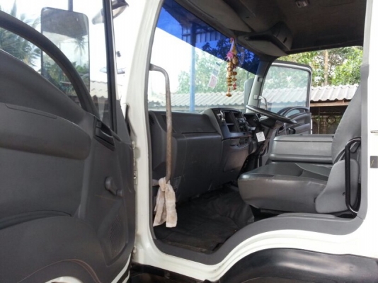 รถอีซูซุ 6 ล้อ รั้ว ( ไม่ดั้ม ) 210 แรงม้า. ปี 53 สนใจติดต่อ 081 - 6079515 รถอีซูซุ 6 ล้อ รั้ว ( ไม่ดั้ม ) 210 แรงม้า. ปี 53 สนใจติดต่อ 081 - 6079515