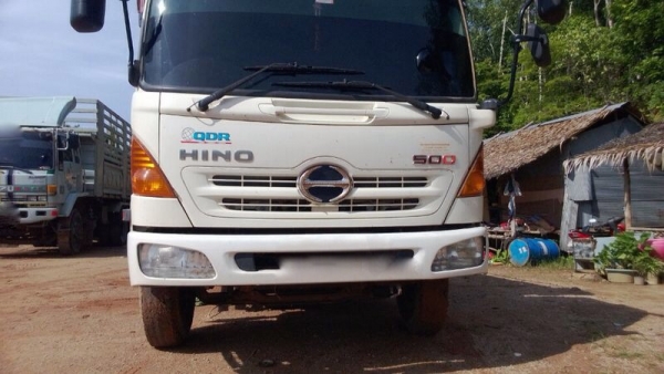 รถฮีโน่ 6 ล้อดั้ม FC9J 175 แรงม้า. ปี 54  สนใจติดต่อ 081 - 6079515